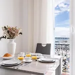 2 Chambres-balcon-vue Mer-felix Faure A2b231 Апартаменты