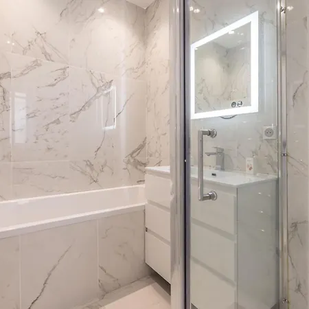 아파트 2 Chambres-balcon-vue Mer-felix Faure A2b231