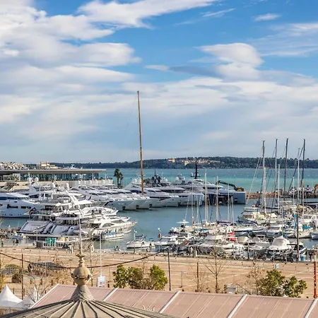 2 Chambres-balcon-vue Mer-felix Faure A2b231